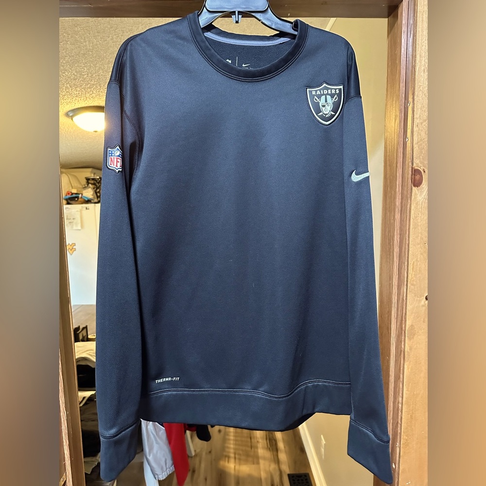 Las Vegas Raiders Nike Therma Fit Heavy Brushed Waffle Long Sleeve Top - Black